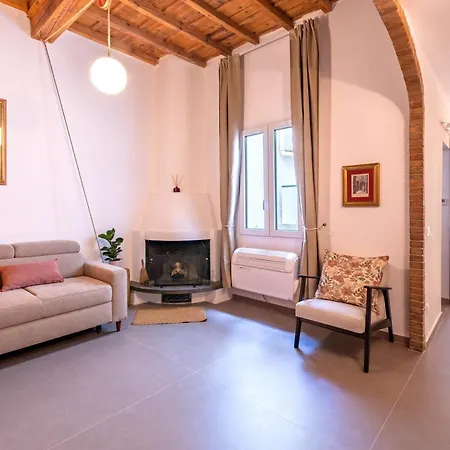 Stylish & Modern Near San Lorenzo Market Apartament